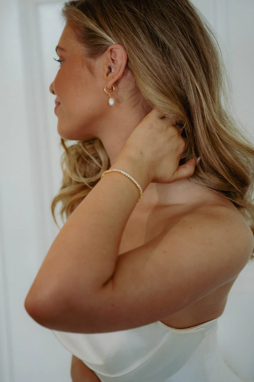Aura Pearl Hoop Earrings in Gold - Image 6