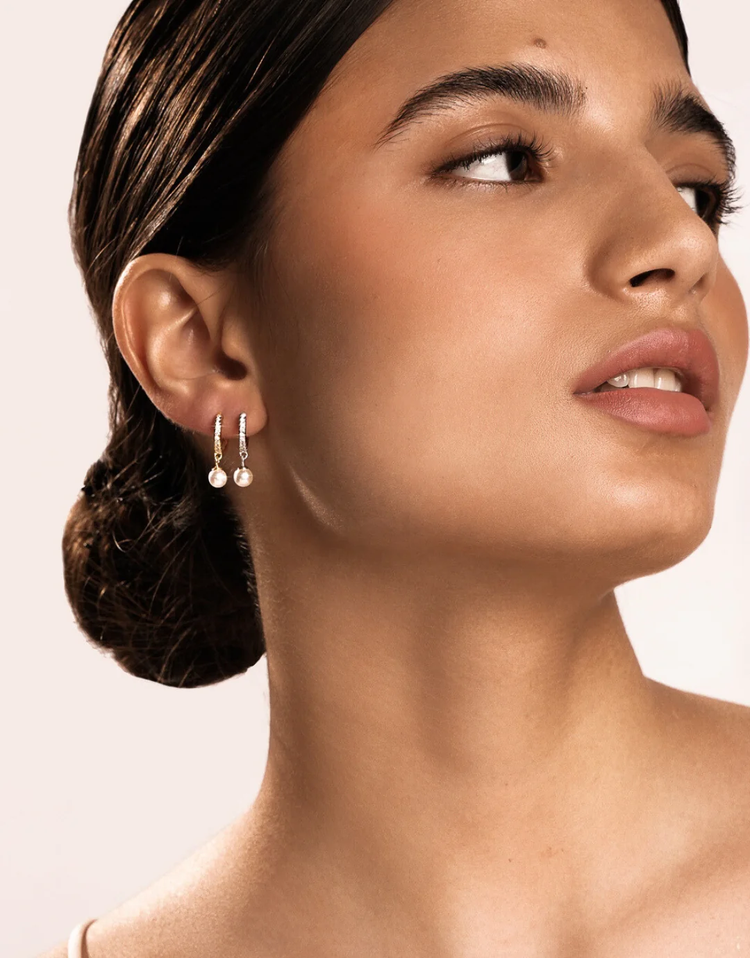 Crystal Pearl Hoop Earrings Silver - Image 5