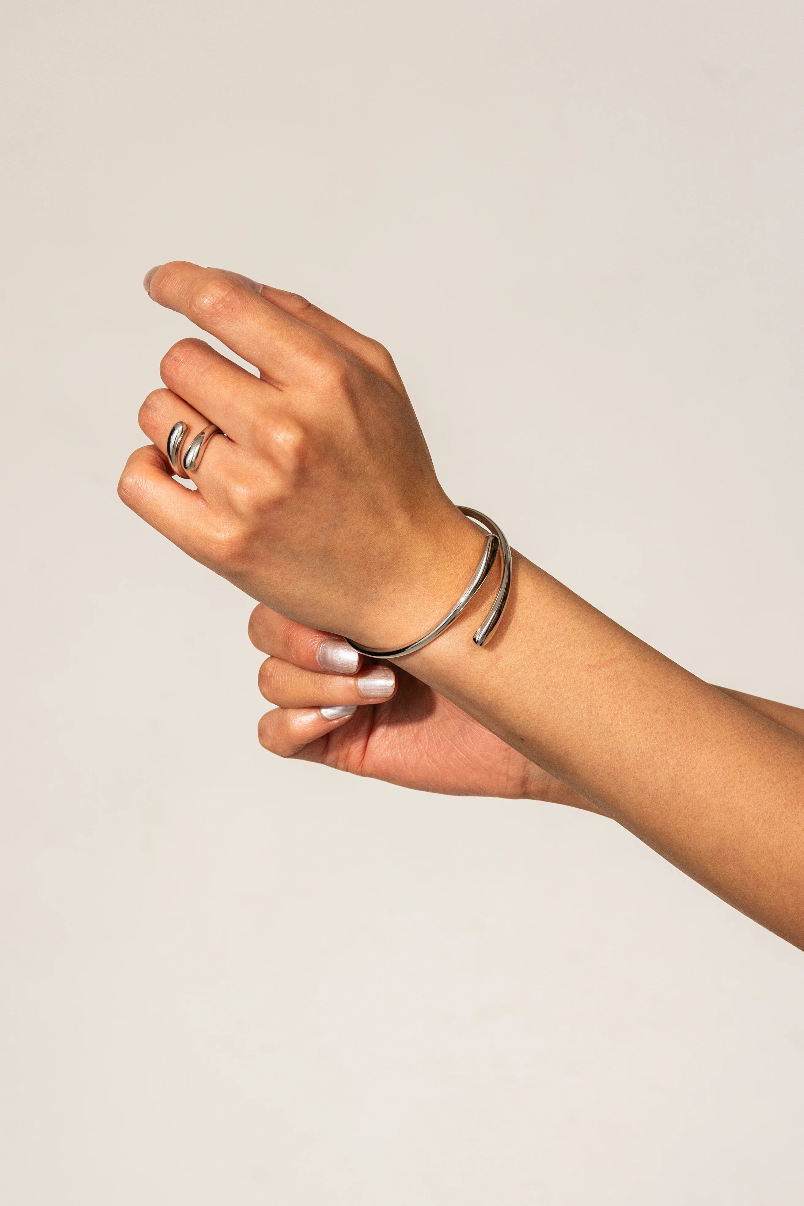 Dome Cuff Bracelet & Aura Pearl Hoop Earrings Matching Set Gold - Image 4