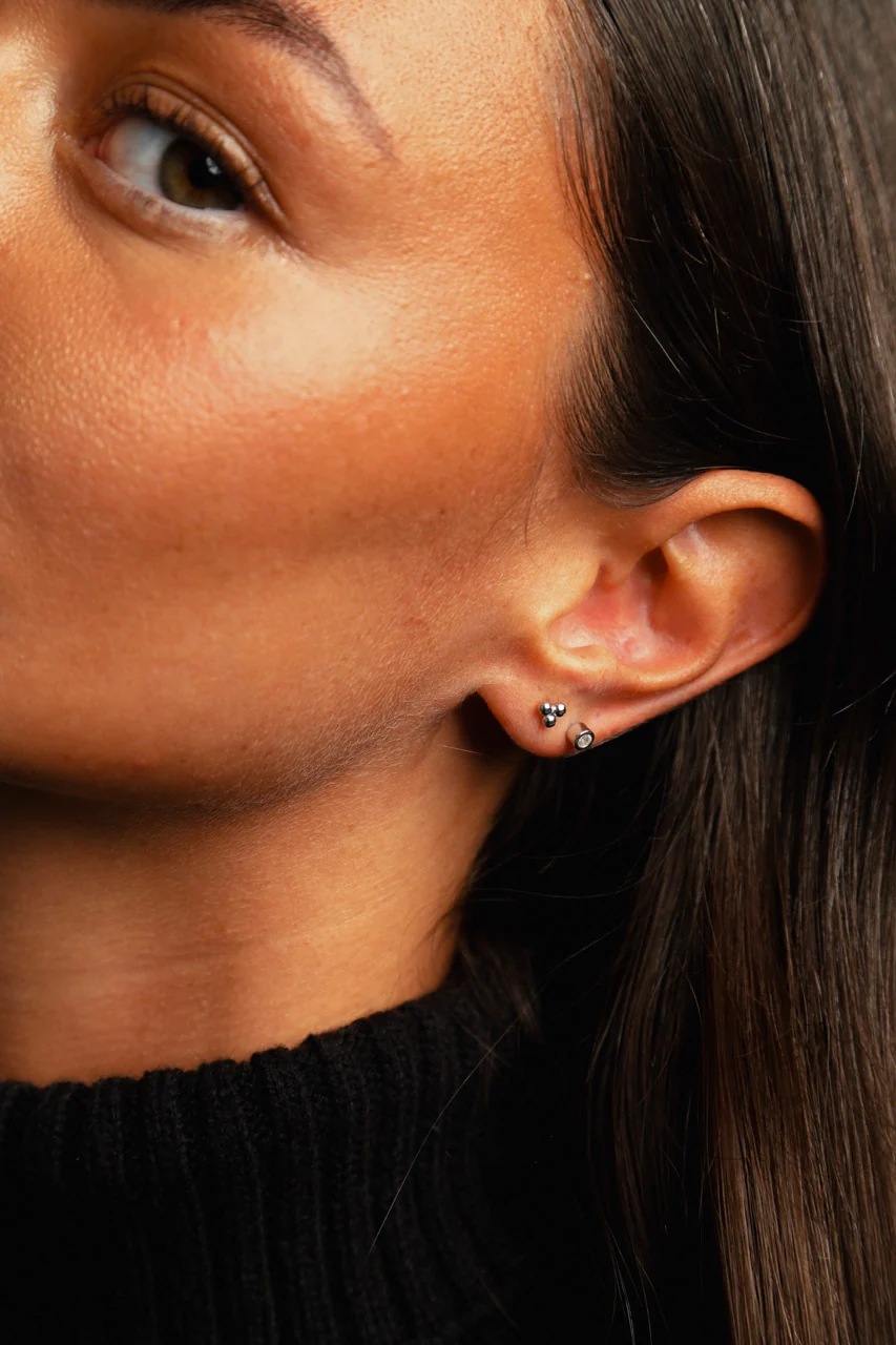 Eclipse Diamond Stud Earrings Silver - Image 5