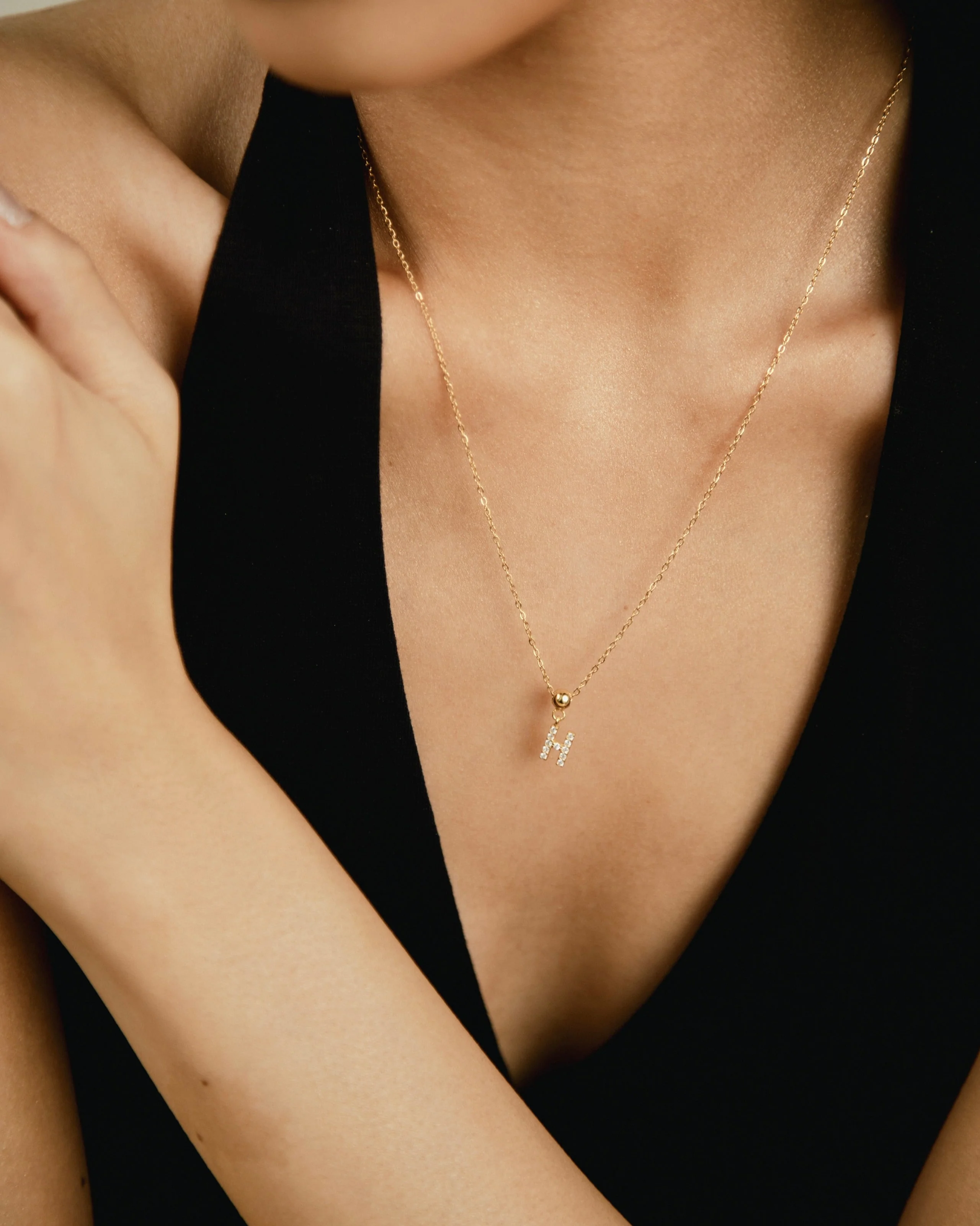 H Diamond Initial Charm Gold - Image 2