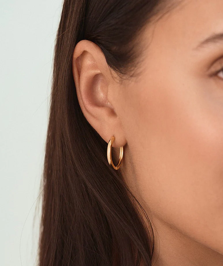 Medium Hoops in Gold - Image 5