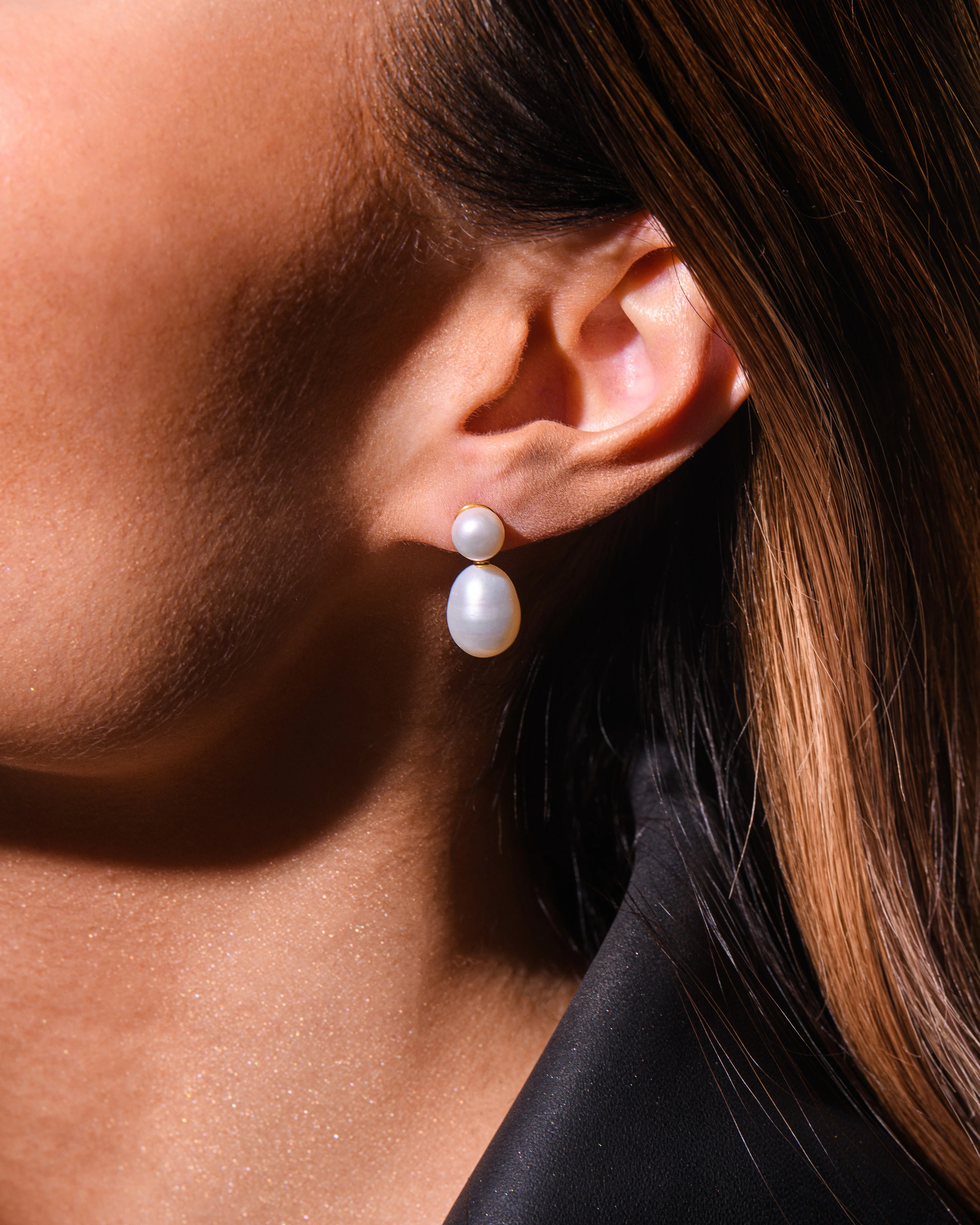 Soleil Pearl Earrings Silver - Image 3